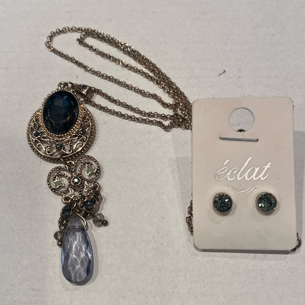 NWT eclat Faux Sapphire Goldtone Filigree Pendant Necklace w/matching earrings